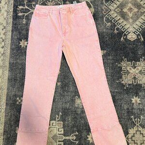 Good American Straight Leg Jeans in Baby Pink